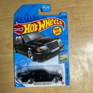 Mercedes Benz 500 E hot wheels